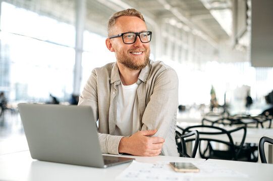 Simple Glo SEO Specialist business image