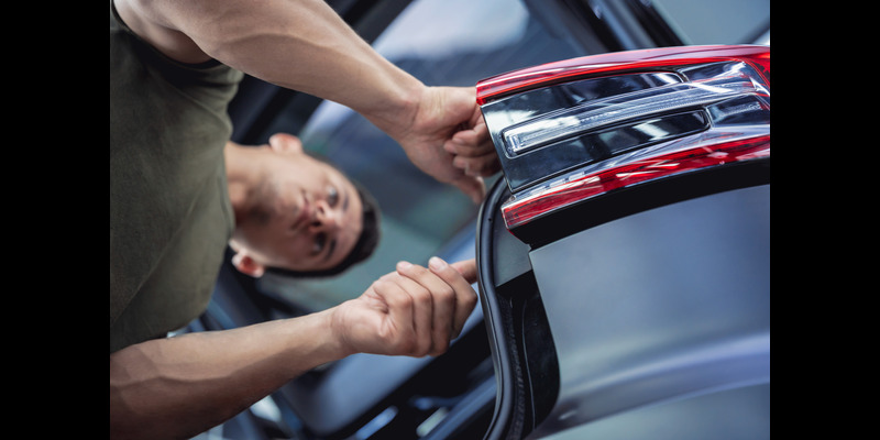 M Work Auto Body in Columbus business image