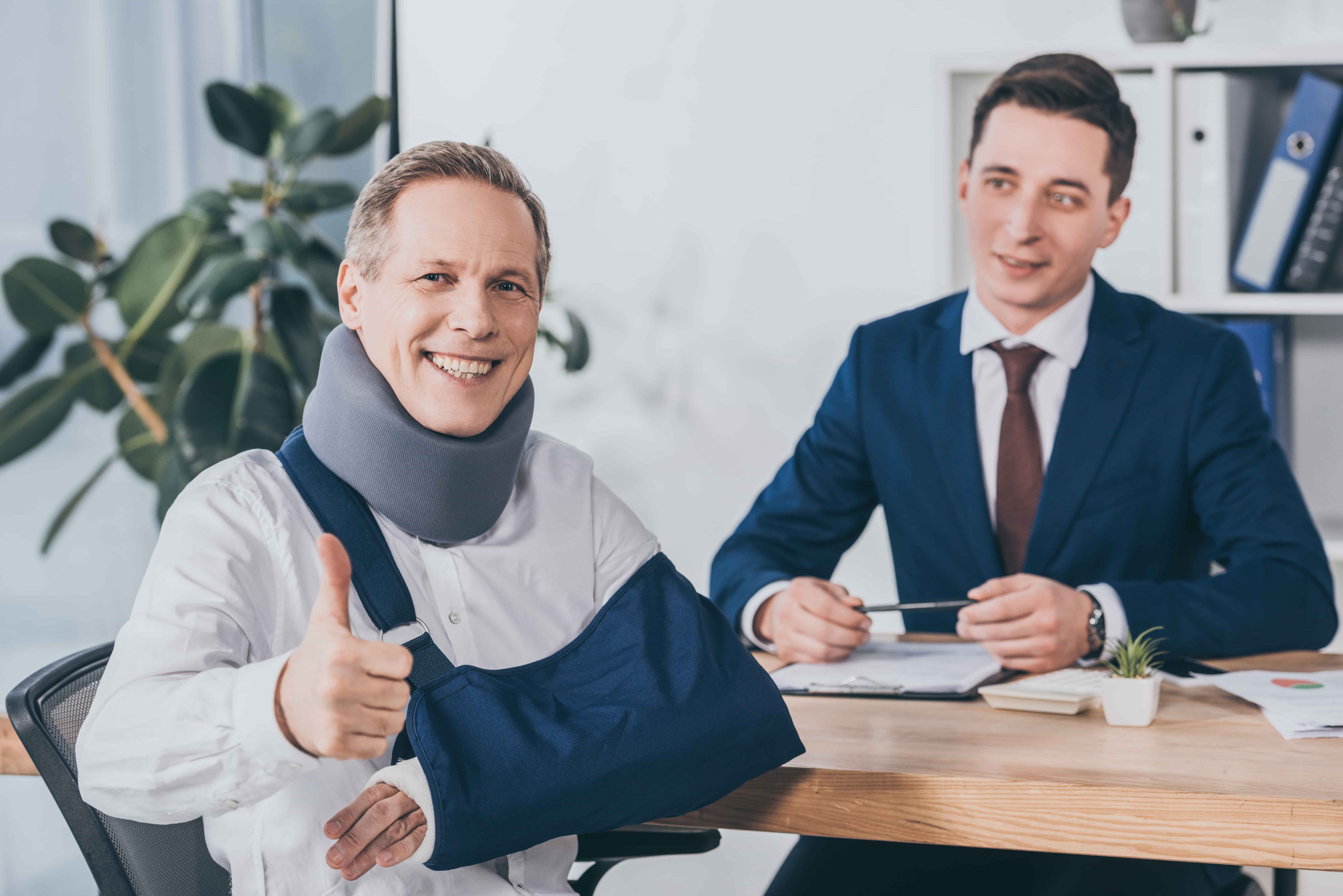 Tus Abogados de Accidentes Law business image